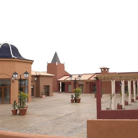 Santara Resort And Spa 圣波拉 外观 照片