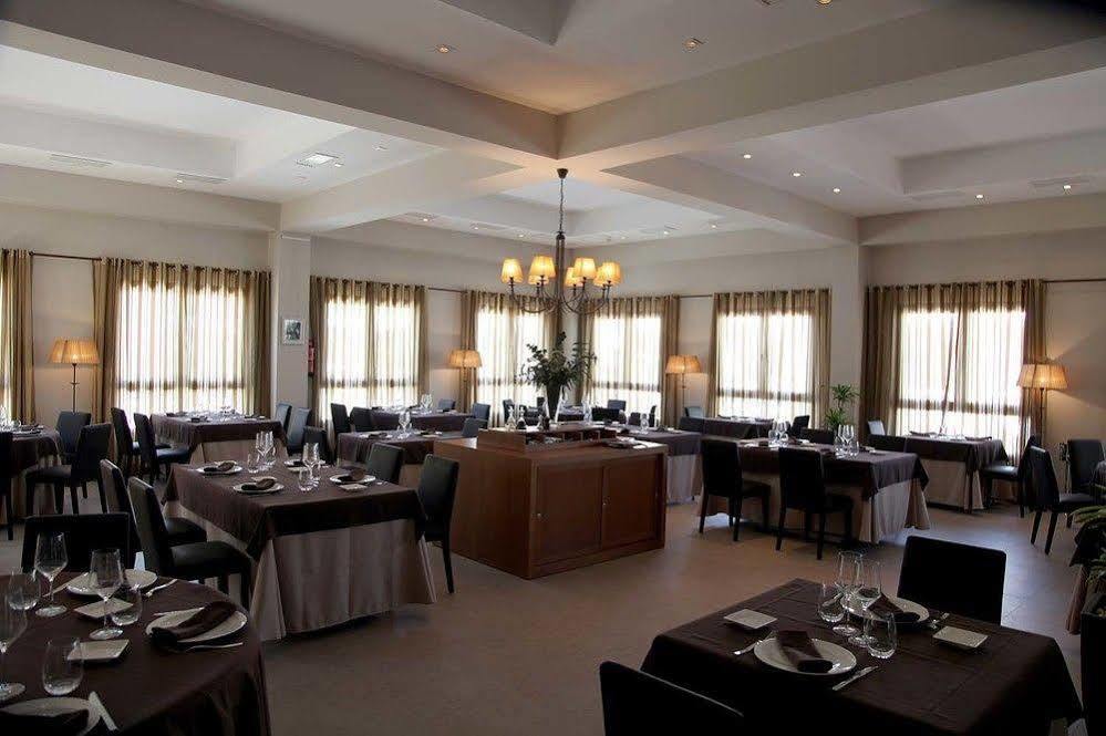 Santara Resort And Spa 圣波拉 外观 照片