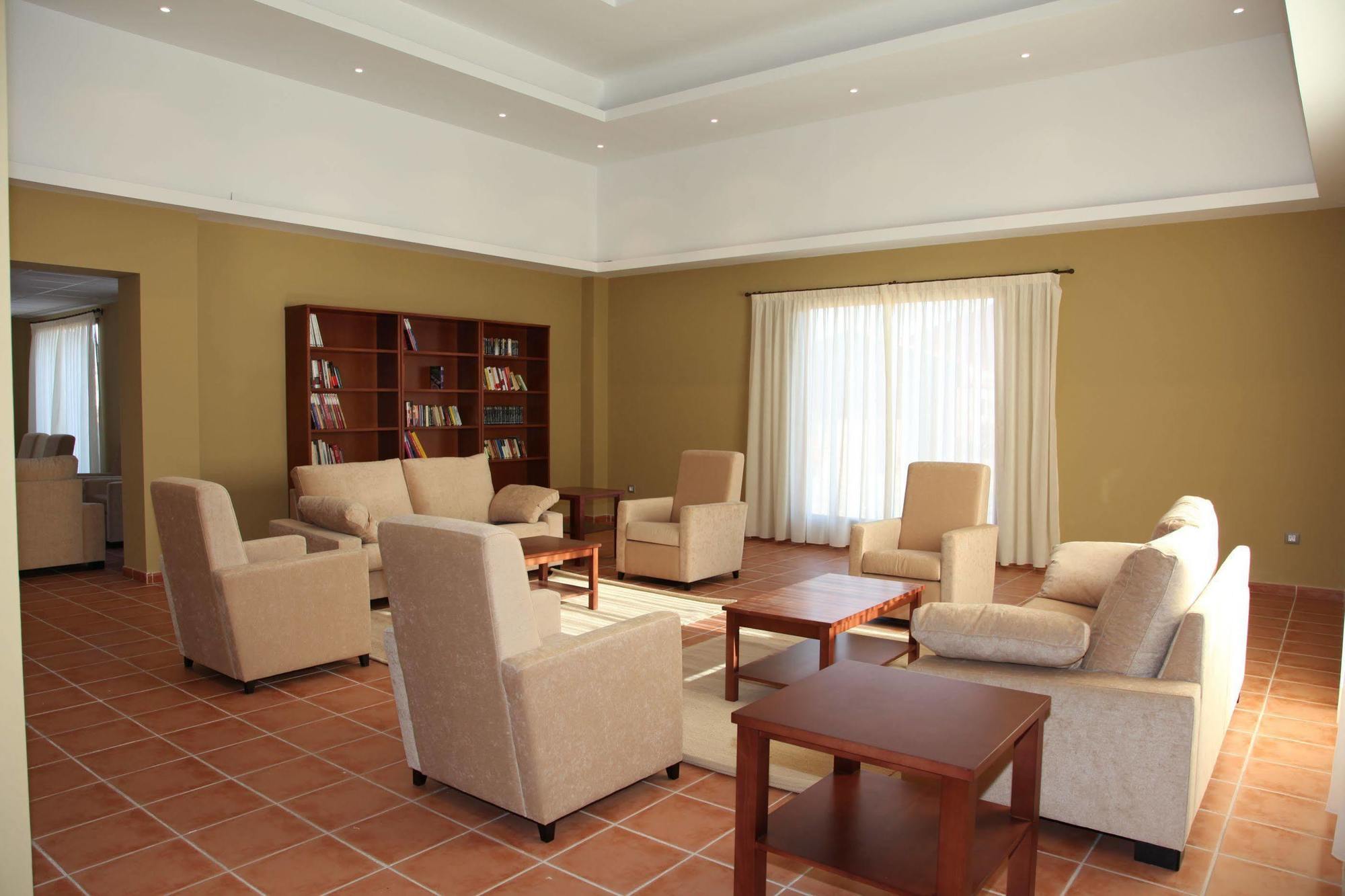 Santara Resort And Spa 圣波拉 外观 照片